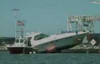 Boat crashes