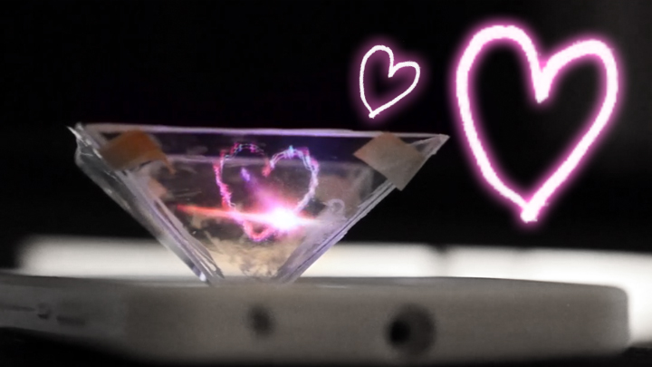 DIY 3D hologram using smartphone